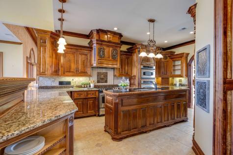 7699 N County Line Road Fairview TN 37062
