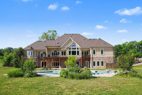 7699 N County Line Road Fairview TN 37062