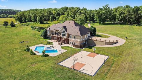 7699 N County Line Road Fairview TN 37062