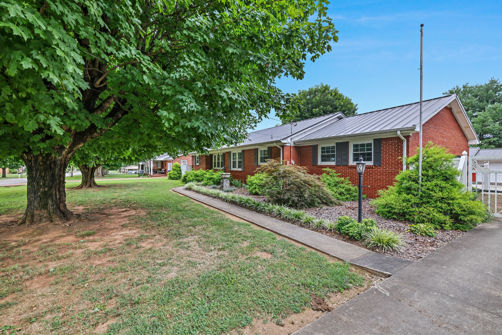 108 Van Buren Street Mcminnville TN 37110