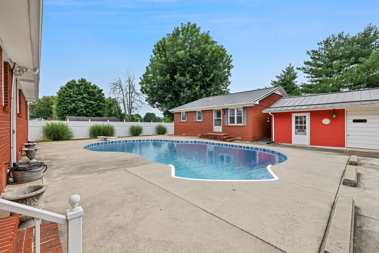 108 Van Buren Street Mcminnville TN 37110