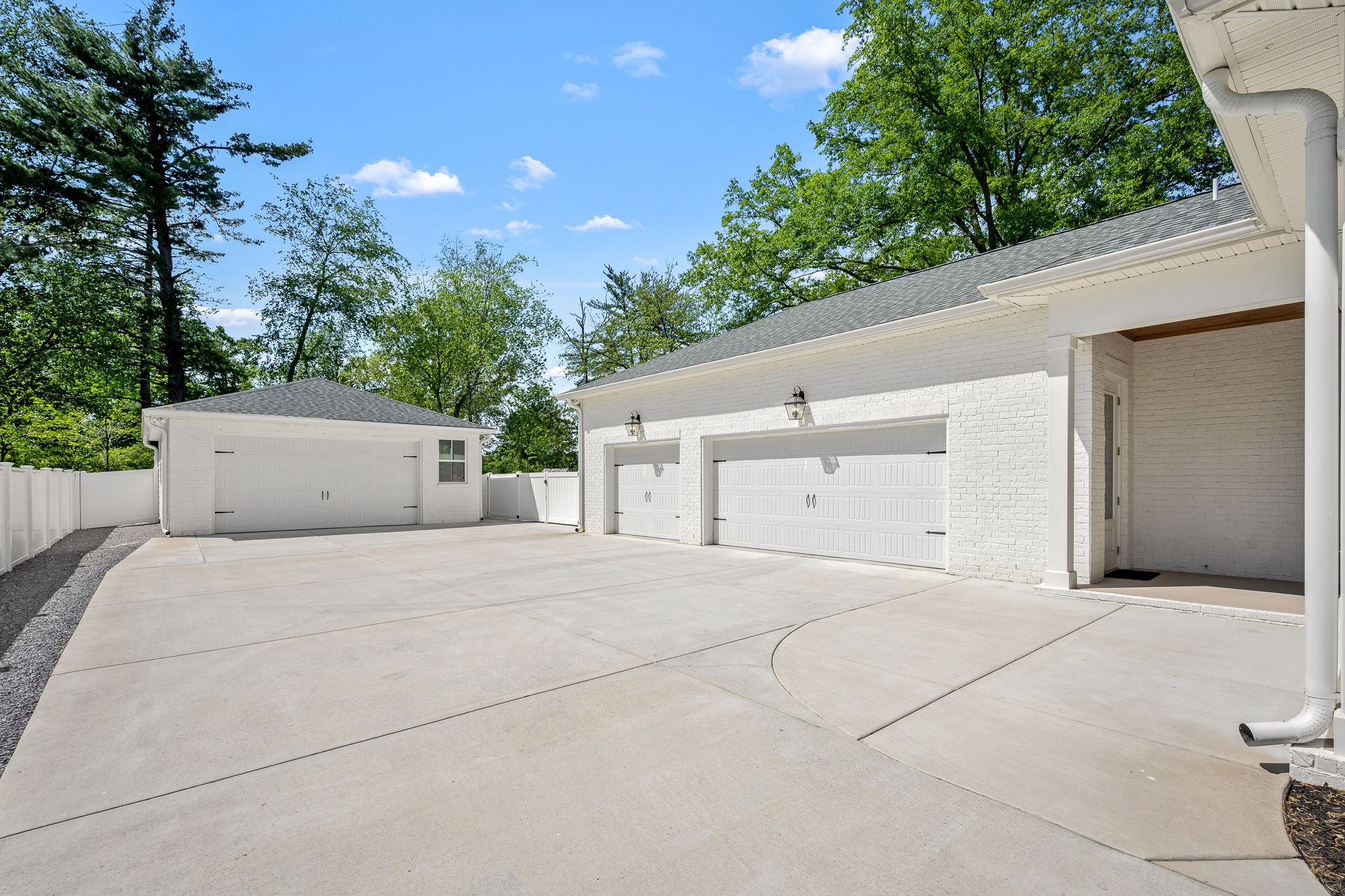406 Minerva Drive Murfreesboro TN 37130