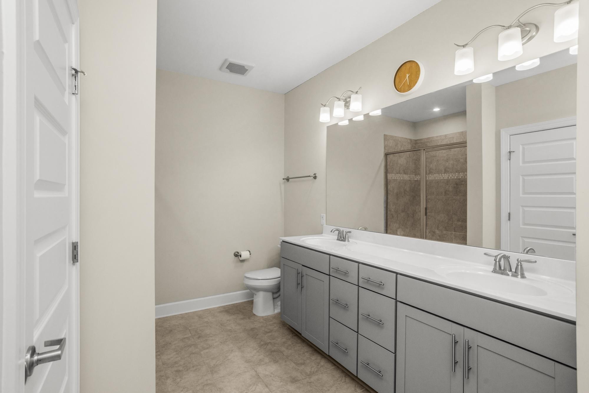 141 Saundersville Road Hendersonville TN 37075