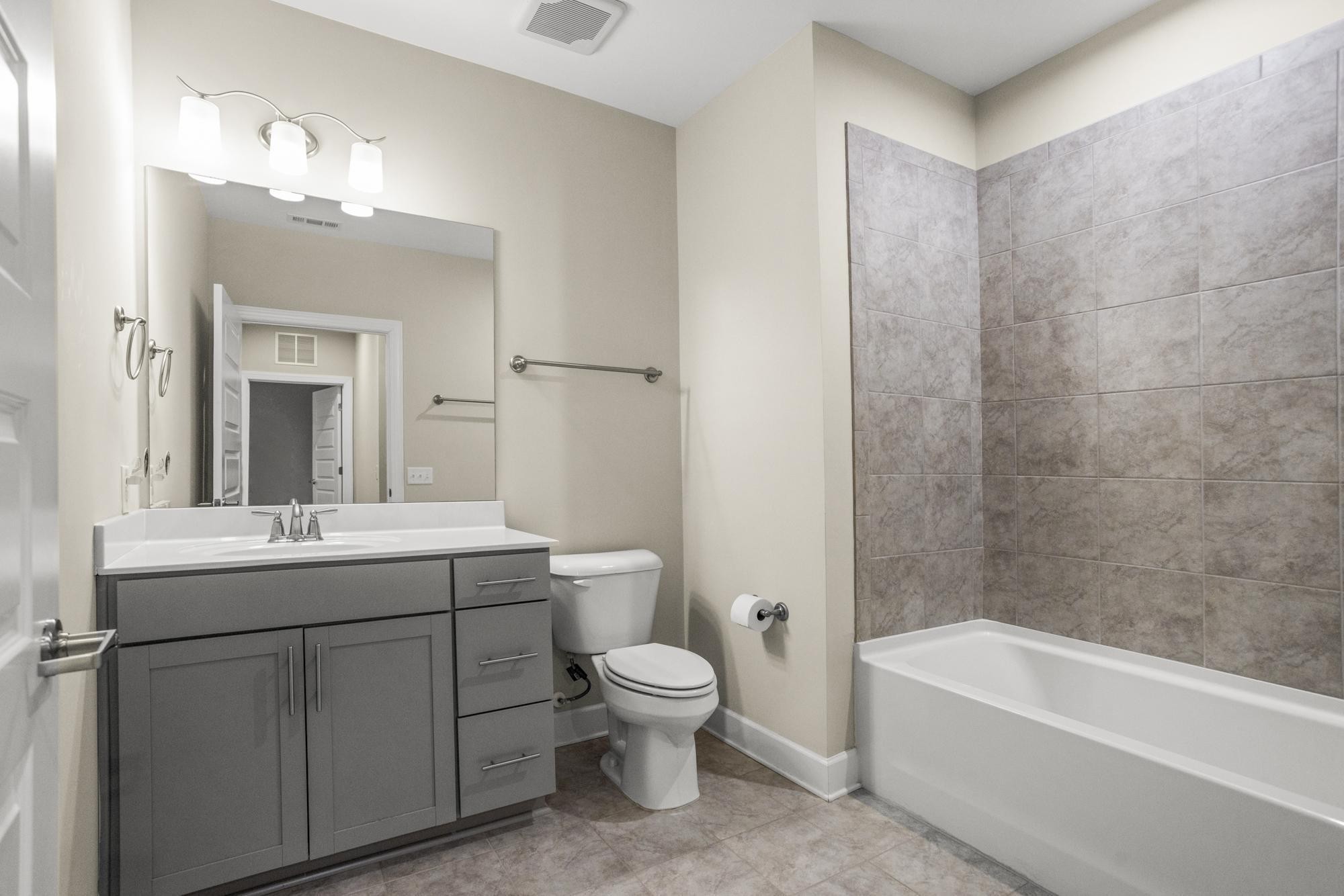 141 Saundersville Road Hendersonville TN 37075