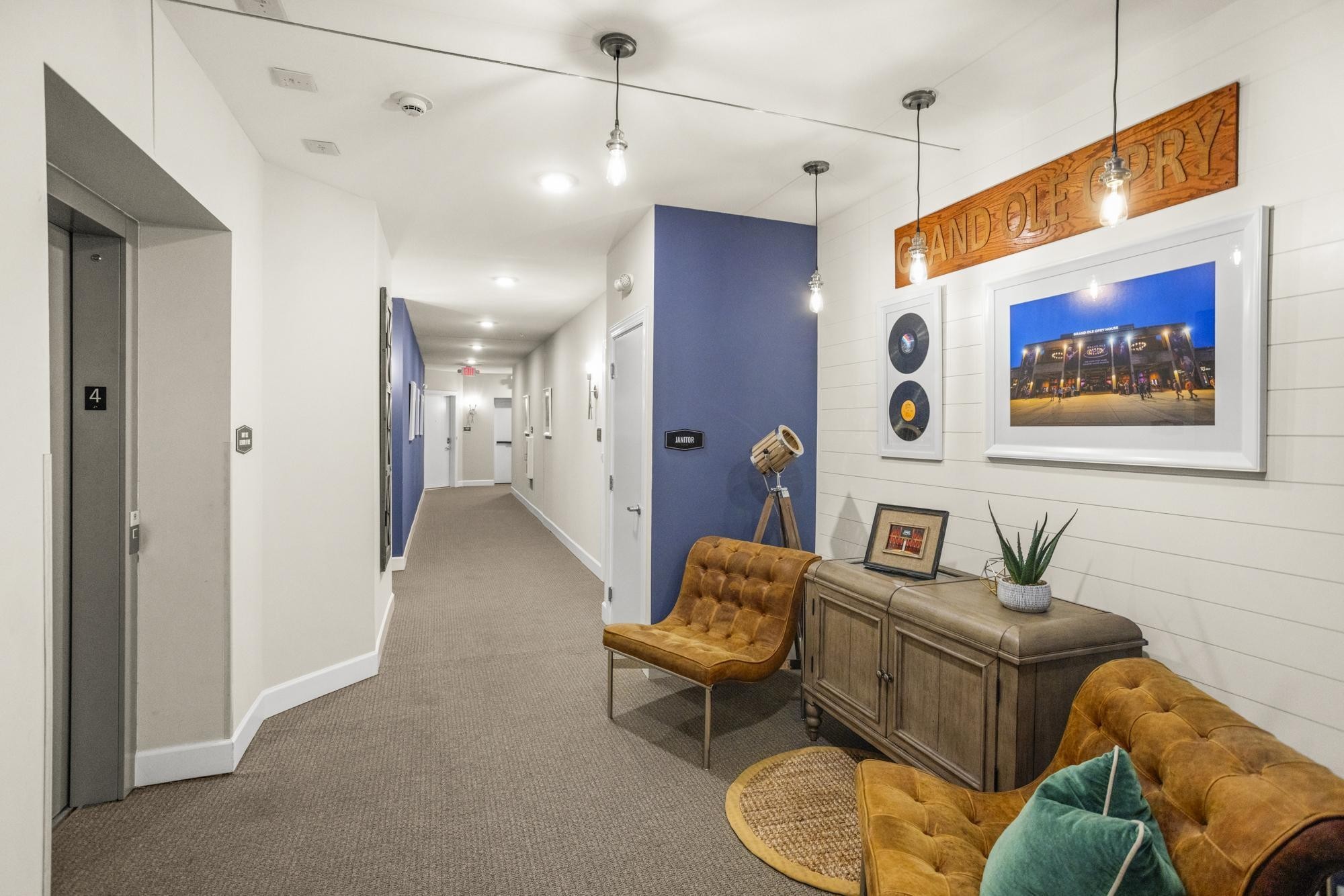 141 Saundersville Road Hendersonville TN 37075