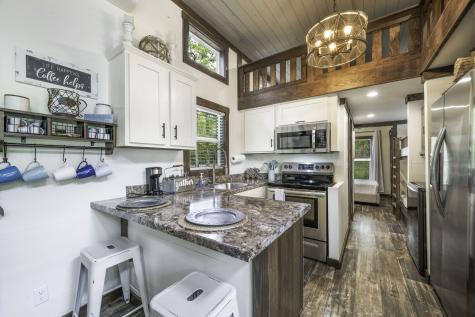 484 Deer Lick Trail Monteagle TN 37356