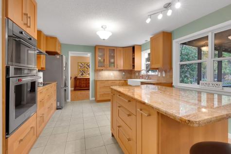 3711 Jump Off Road Sewanee TN 37375