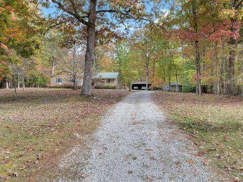 3711 Jump Off Road Sewanee TN 37375
