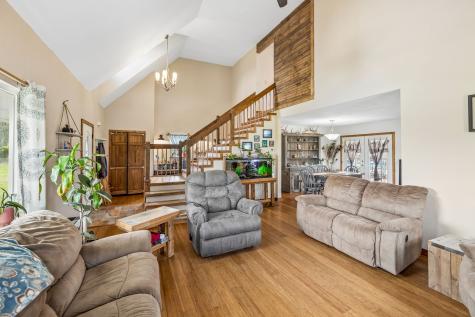 95 Floyd Lane Decherd TN 37324