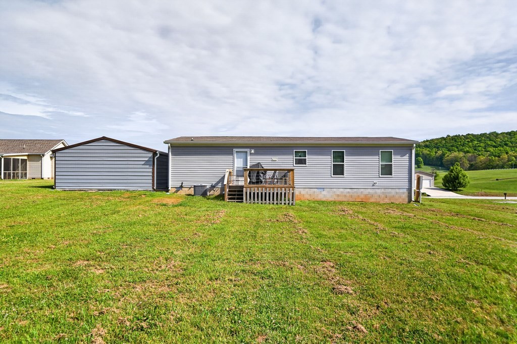156 Falls View Road Sparta TN 38583