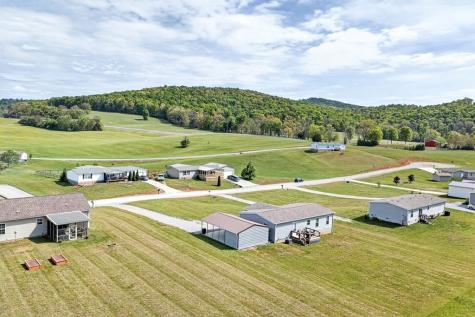 156 Falls View Road Sparta TN 38583