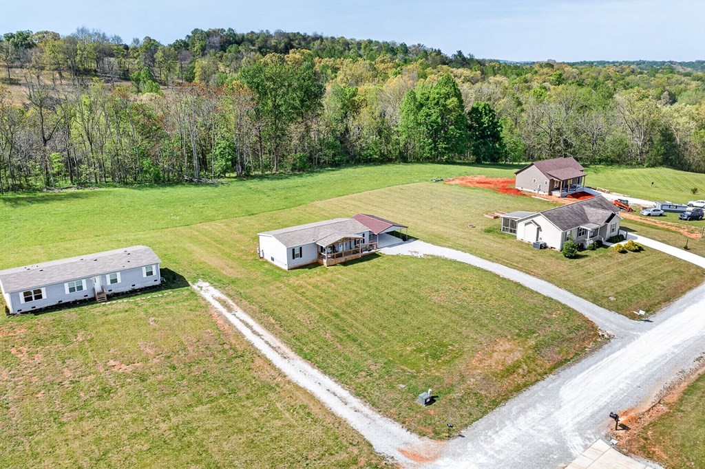156 Falls View Road Sparta TN 38583
