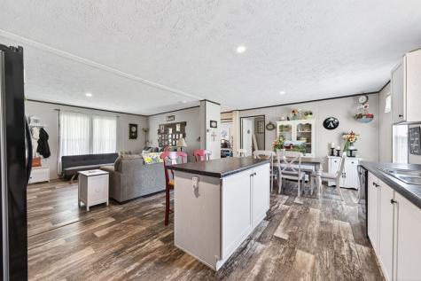 156 Falls View Road Sparta TN 38583