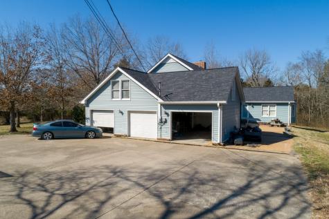 2413 Highway 109, N Lebanon TN 37090