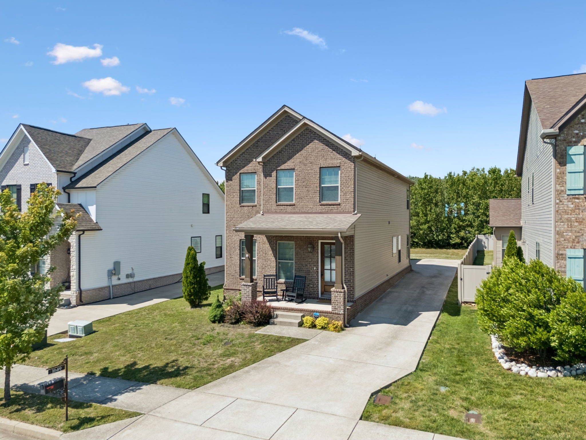 1649 Brockton Lane Nashville TN 37221