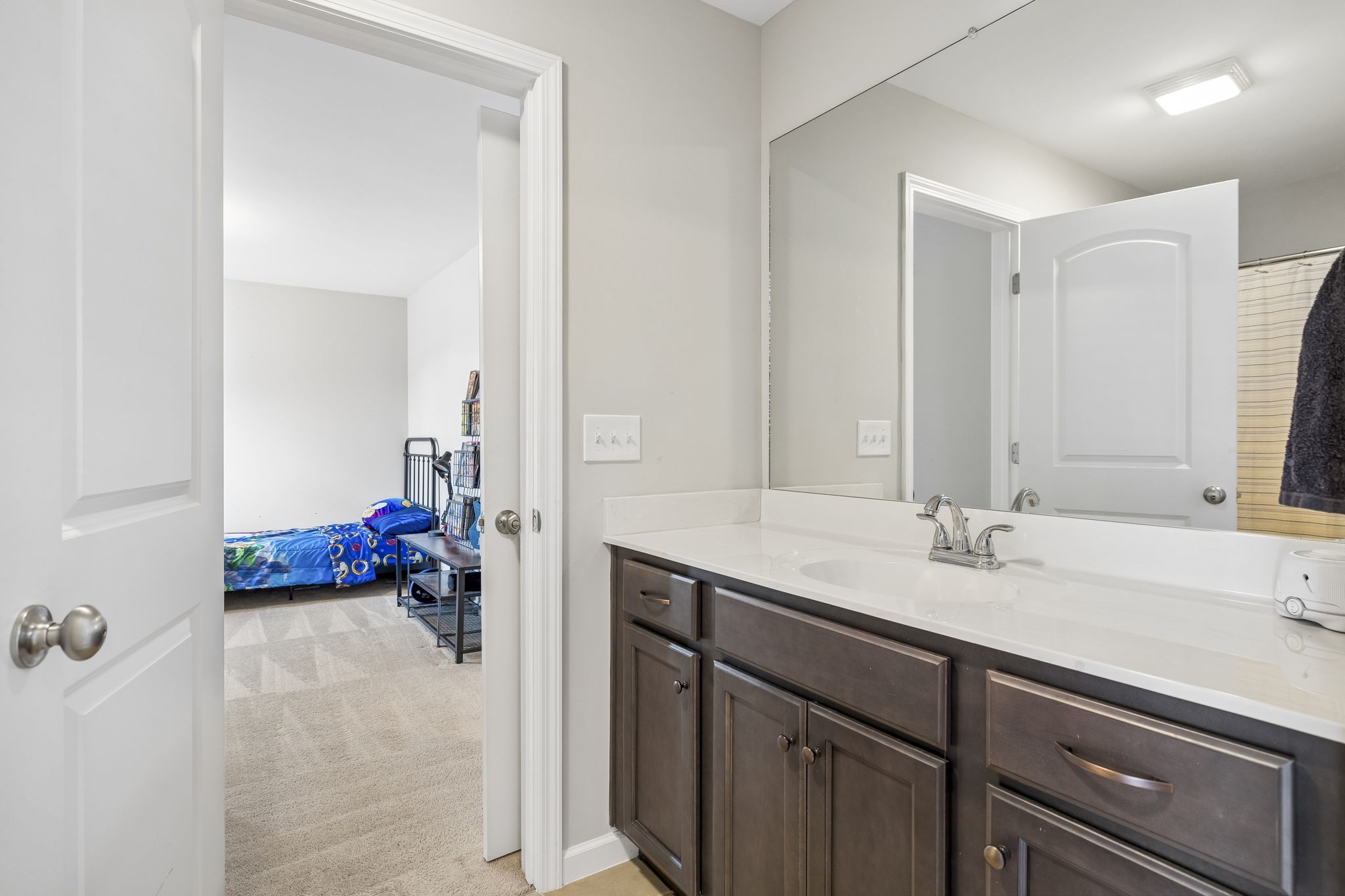 1649 Brockton Lane Nashville TN 37221