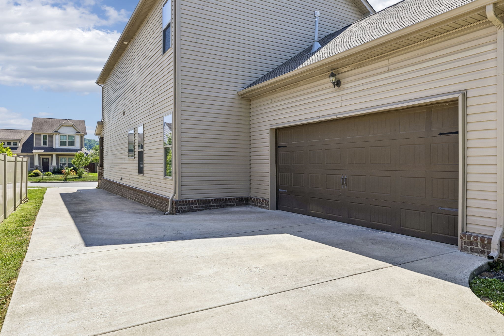 1649 Brockton Lane Nashville TN 37221