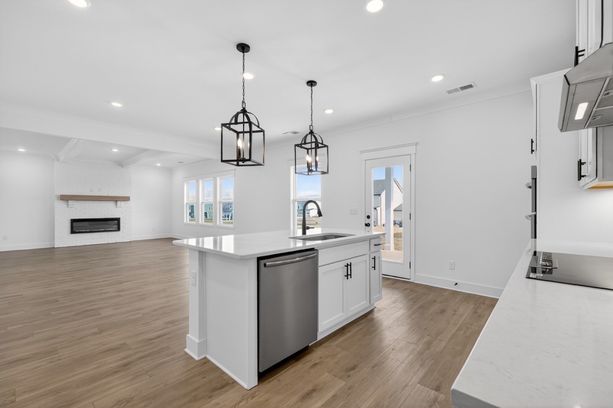 509 Charlie Place White House TN 37188