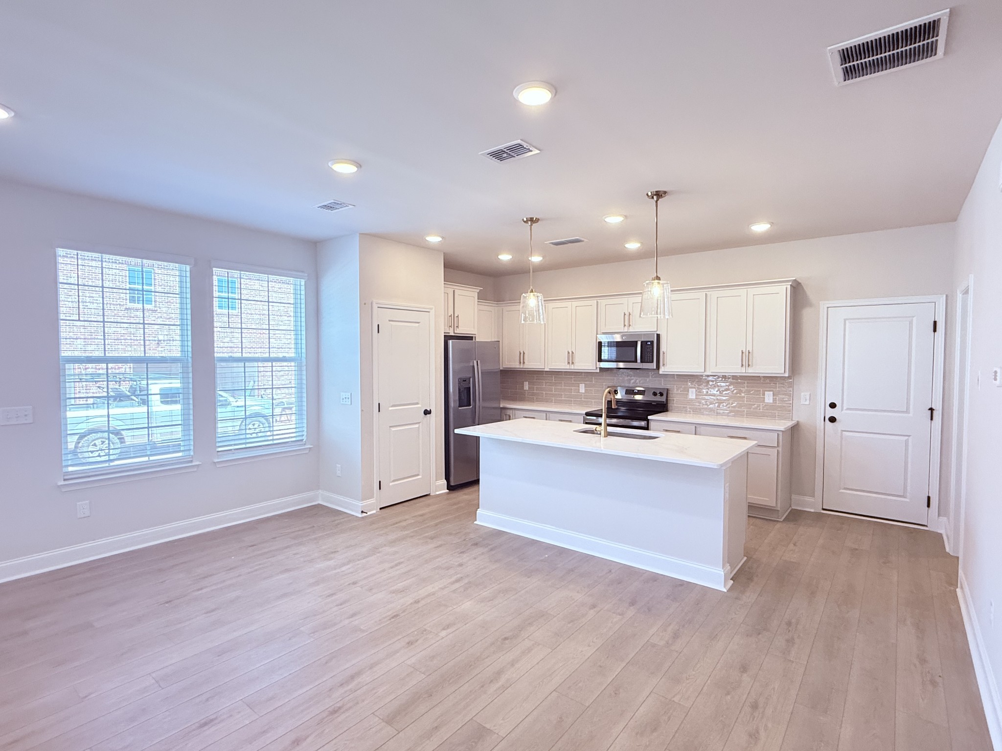 2718 Willowoak Trail Murfreesboro TN 37129