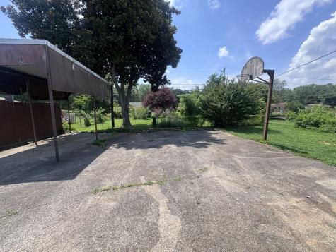 502 Woodbury Drive Clarksville TN 37042