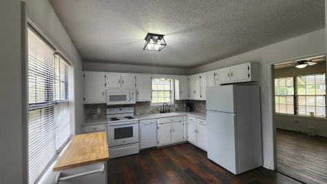 1825 Free Hill Road Celina TN 38551