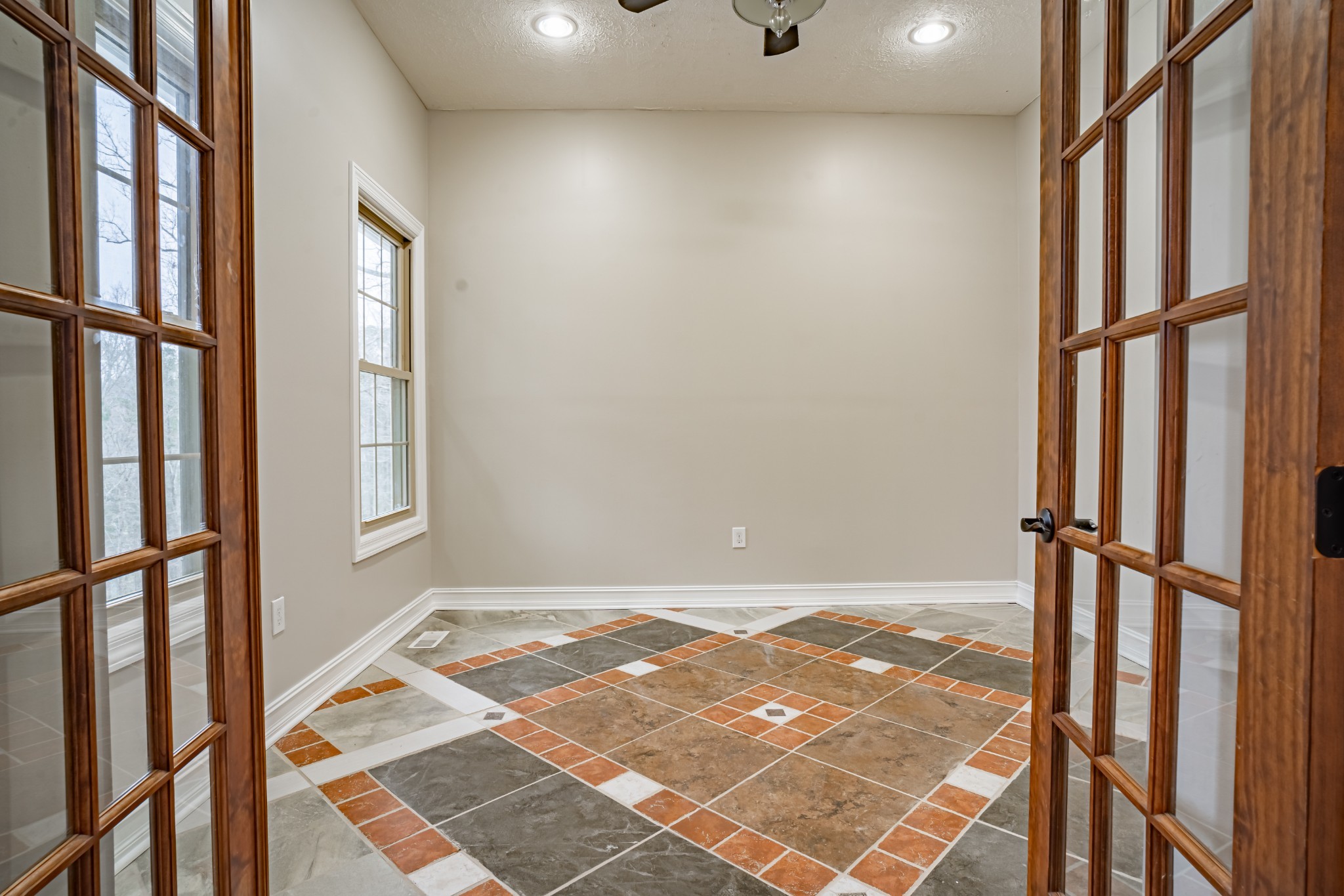 550 Laurel Crown Road Manchester TN 37355
