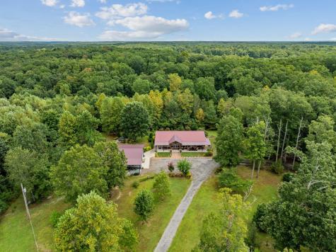 7360 Indian Trace Road Centerville TN 37033
