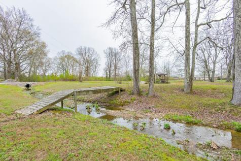 173 Bellview Road Taft TN 38488