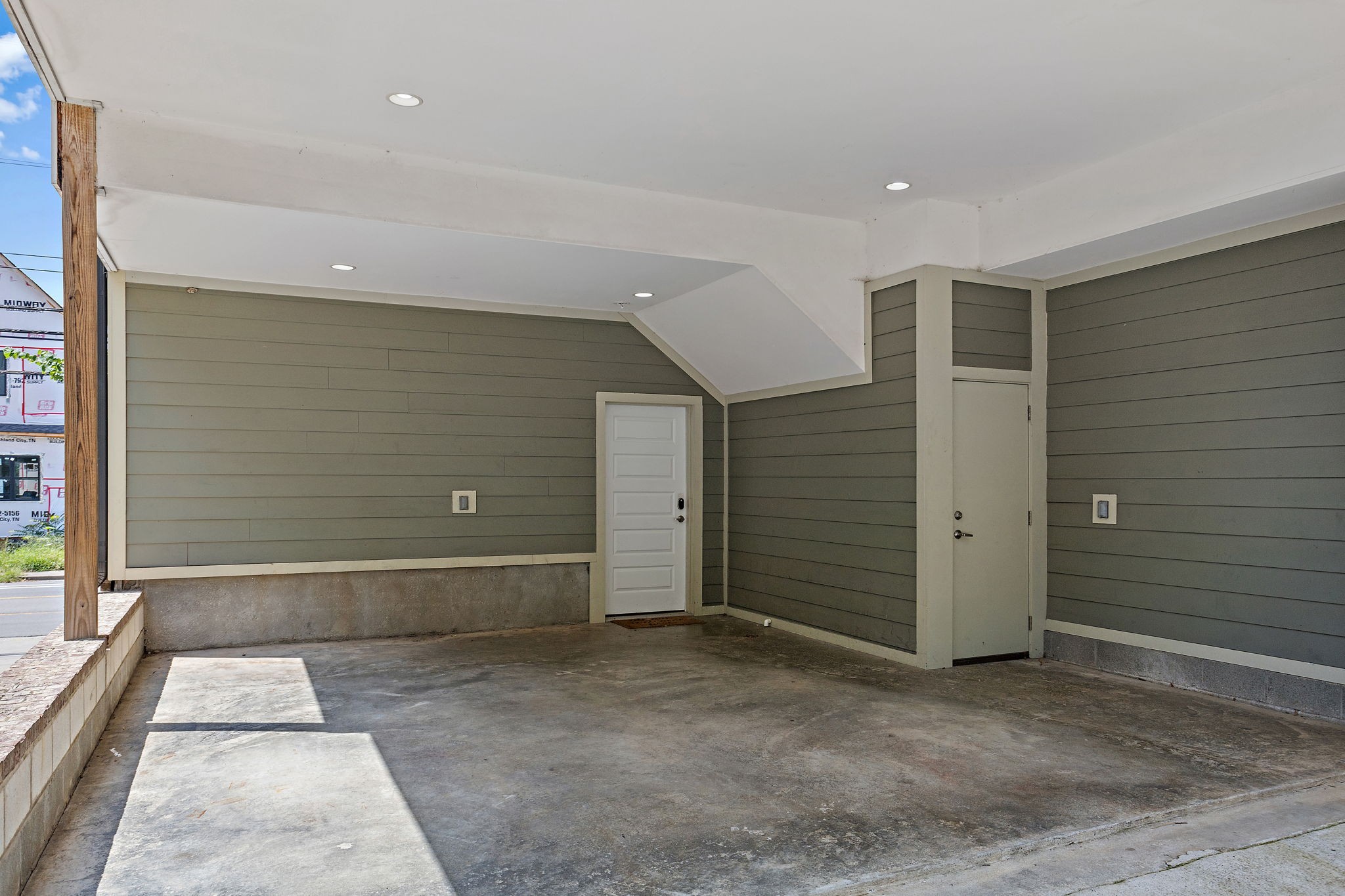 1027 E Trinity Lane Nashville TN 37216