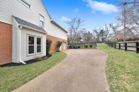 634 Gleneagle Lane Franklin TN 37067