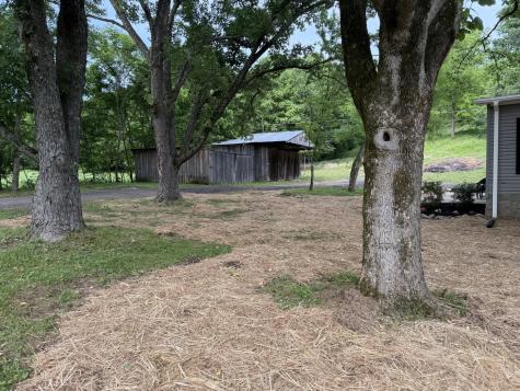 2810 Lick Creek Road Hartsville TN 37074