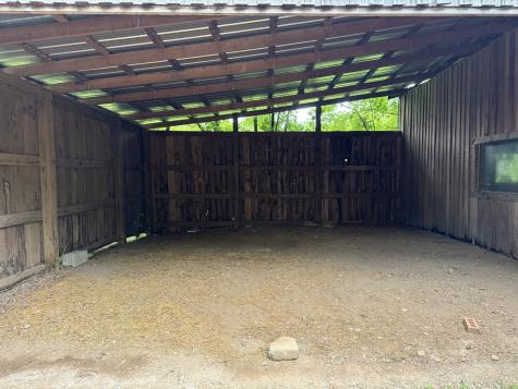 2810 Lick Creek Road Hartsville TN 37074