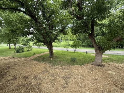 2810 Lick Creek Road Hartsville TN 37074