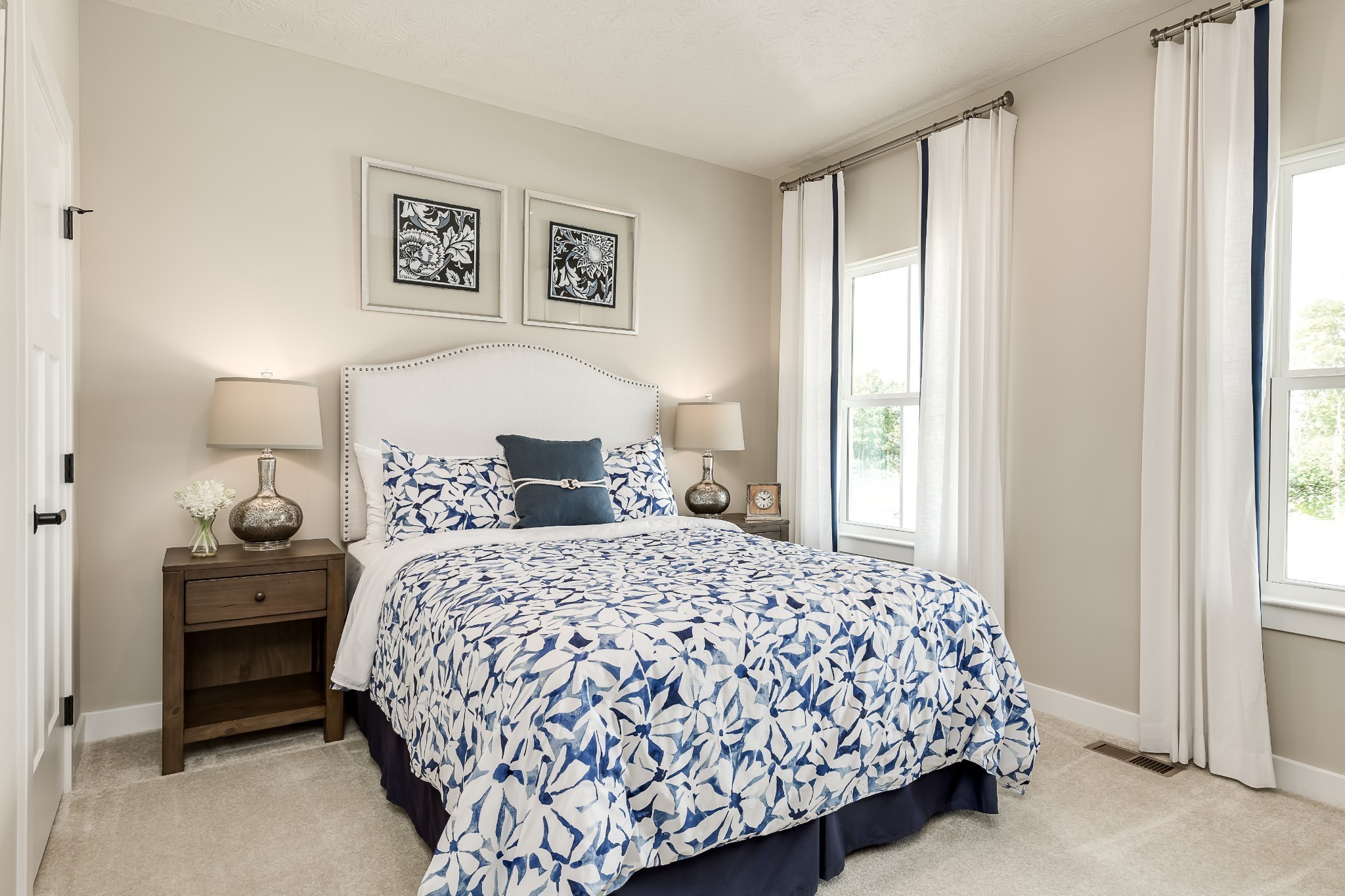 1907 Thoroughbred Way White House TN 37188