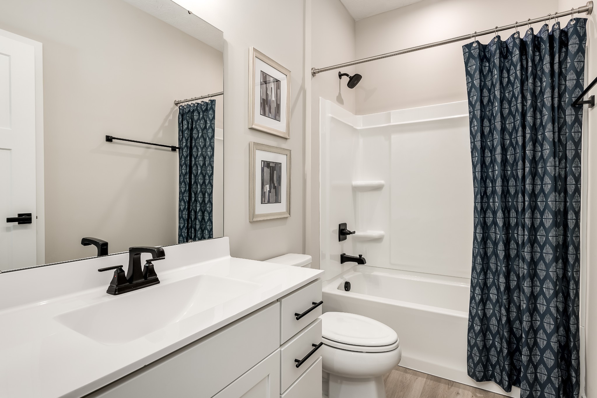 1907 Thoroughbred Way White House TN 37188