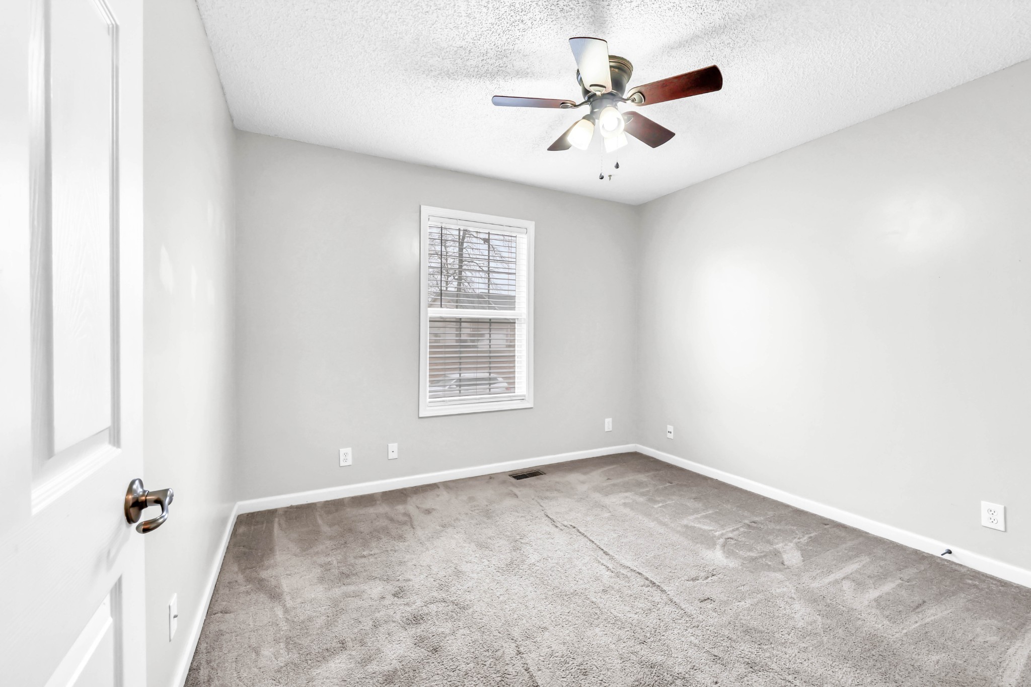 1663 Barrywood Cir, E Clarksville TN 37042