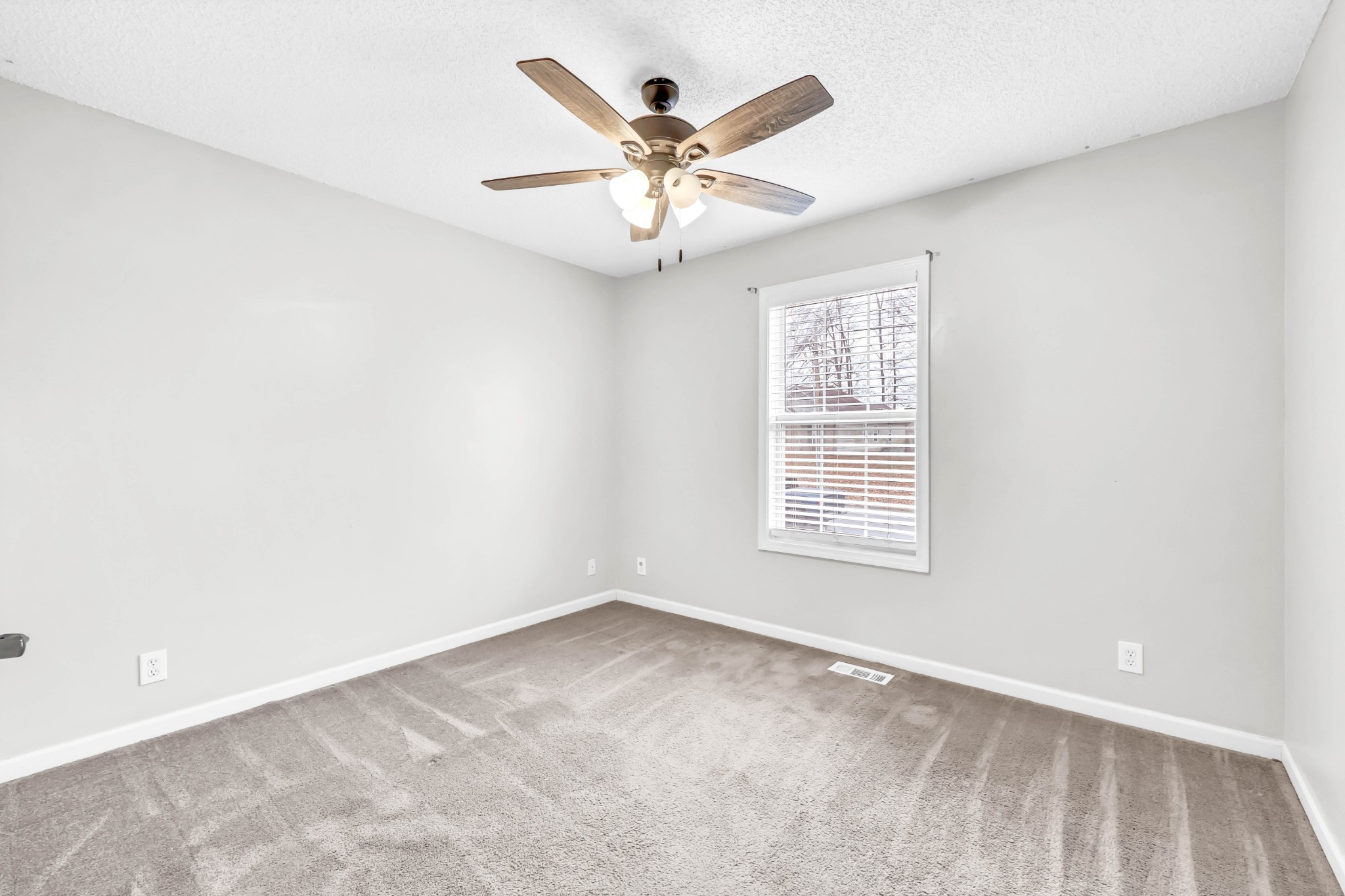 1663 Barrywood Cir, E Clarksville TN 37042