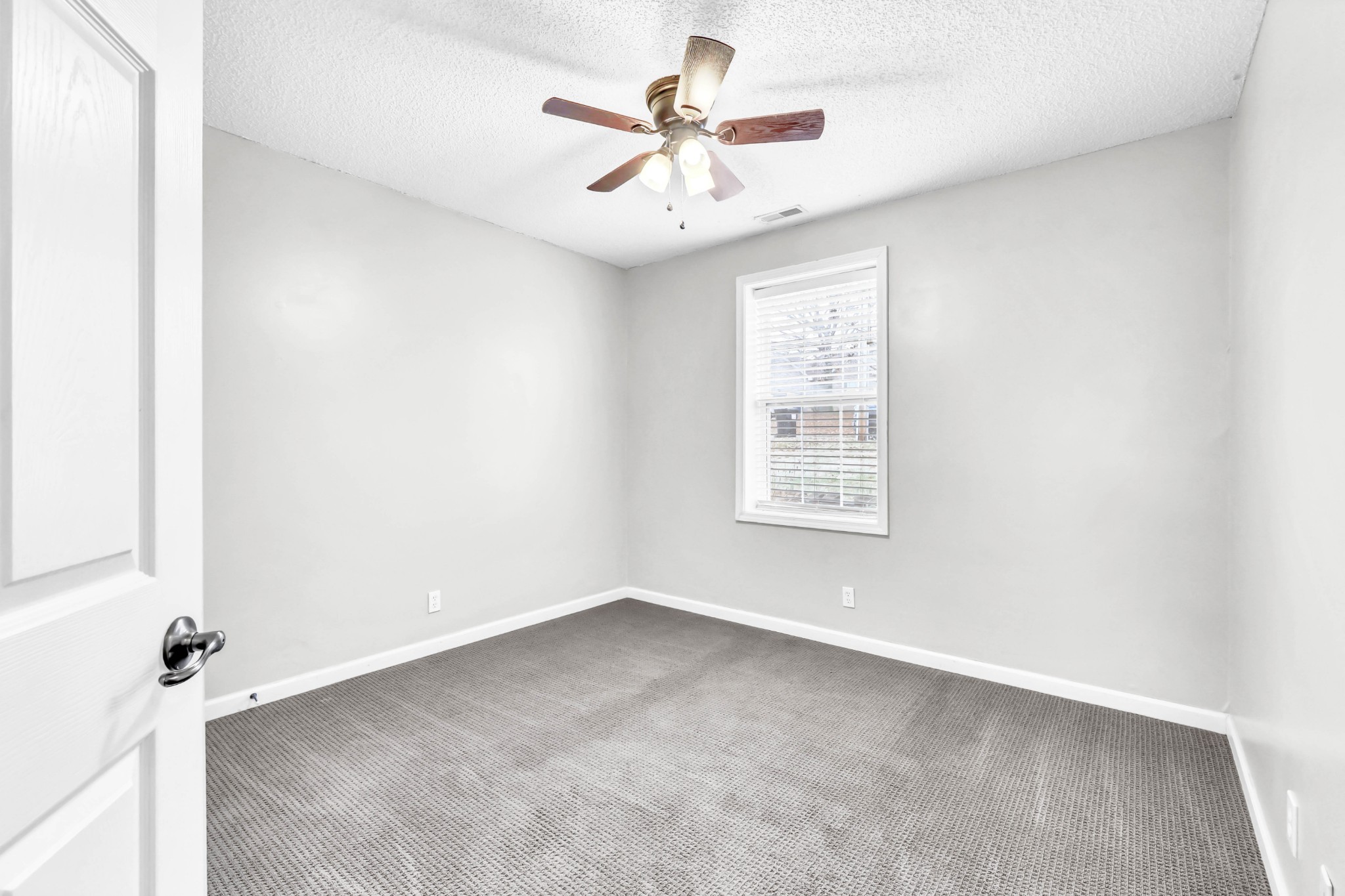 1663 Barrywood Cir, E Clarksville TN 37042