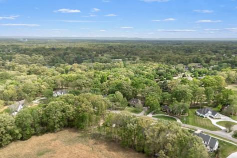 2022 Country Club Drive Tullahoma TN 37388