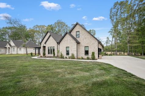 2022 Country Club Drive Tullahoma TN 37388