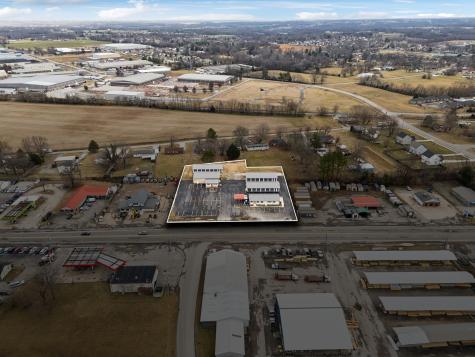 457 N Broadway Portland TN 37148