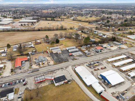 457 N Broadway Portland TN 37148