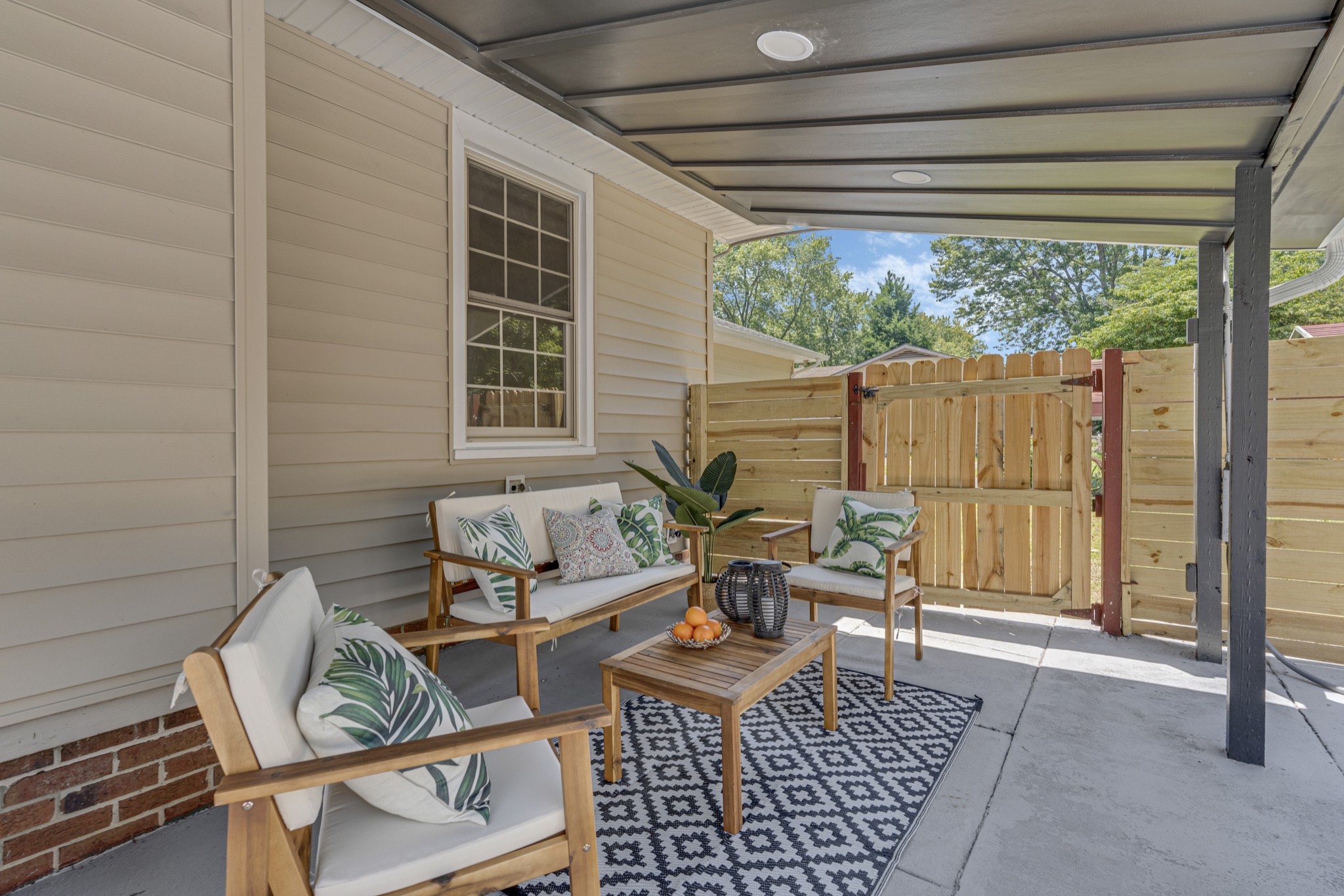 109 Glade Drive Tullahoma TN 37388