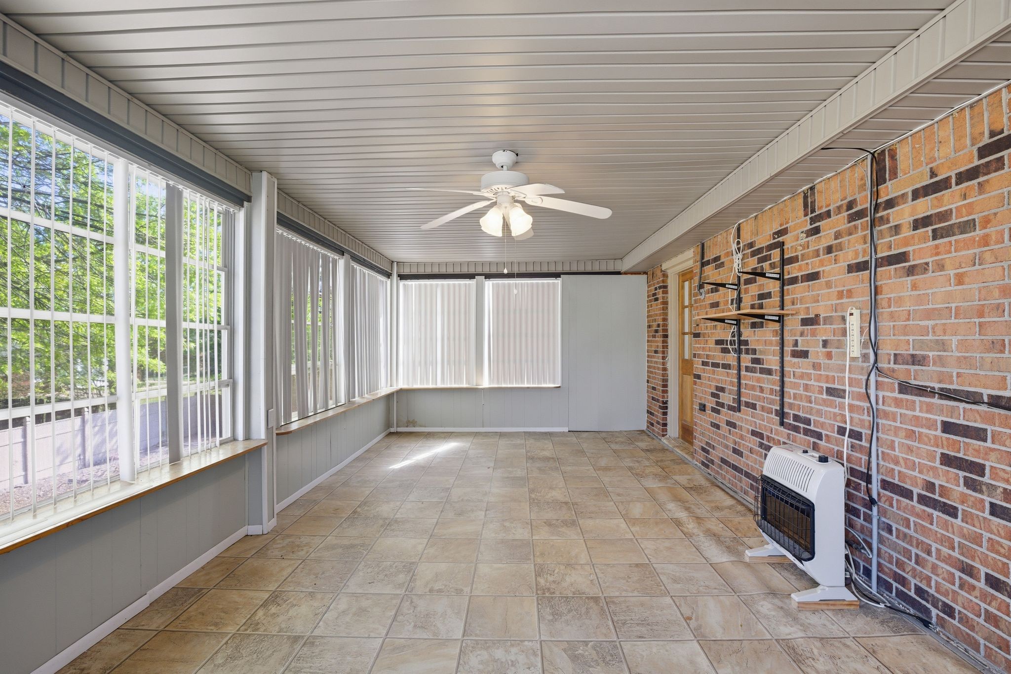 335 Cunningham Lane Clarksville TN 37042