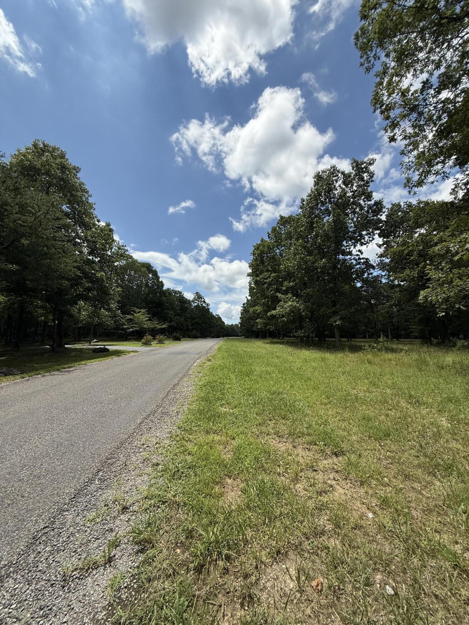 6 Greenfields Way, N Dunlap TN 37327
