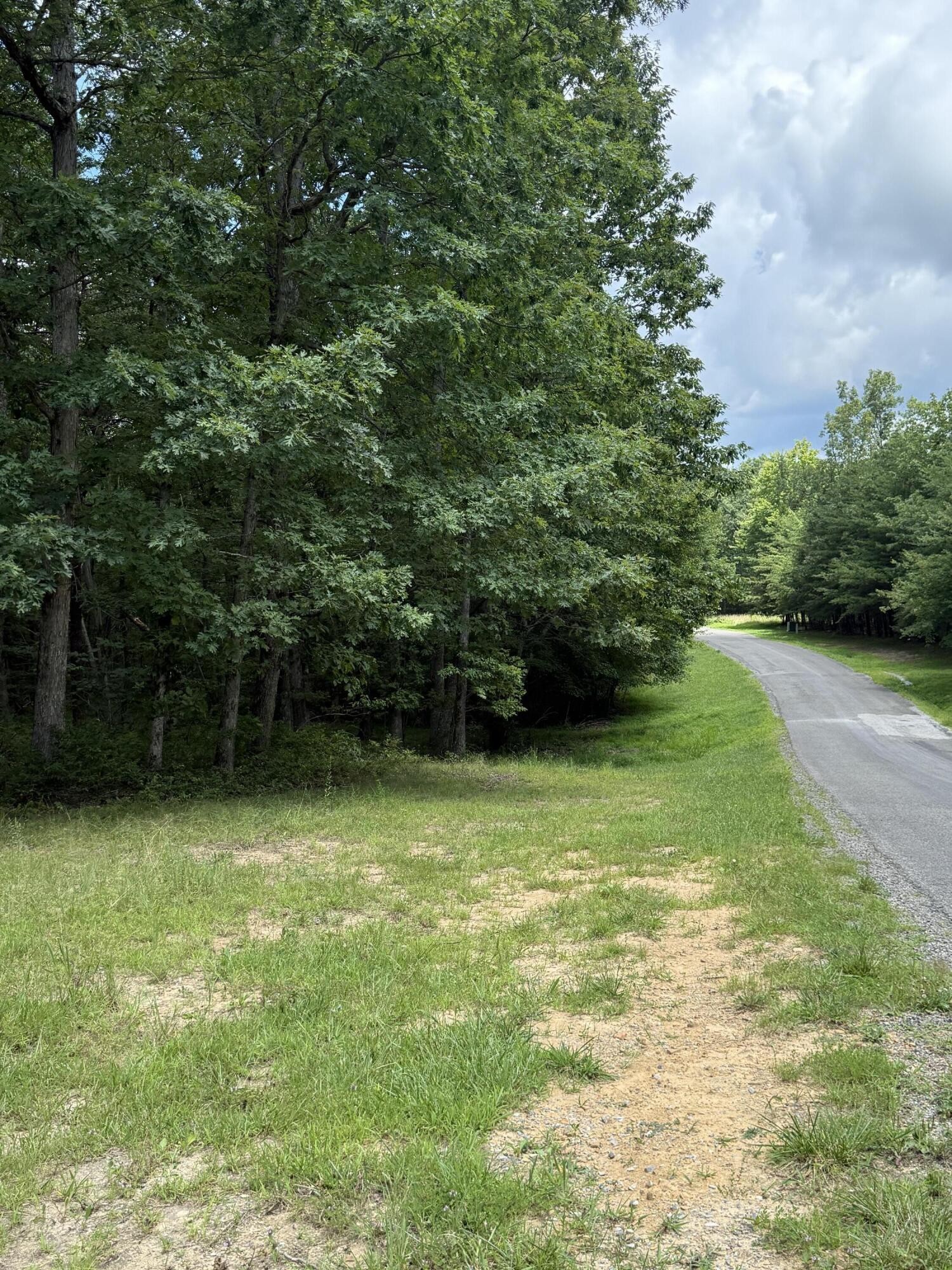 6 Greenfields Way, N Dunlap TN 37327