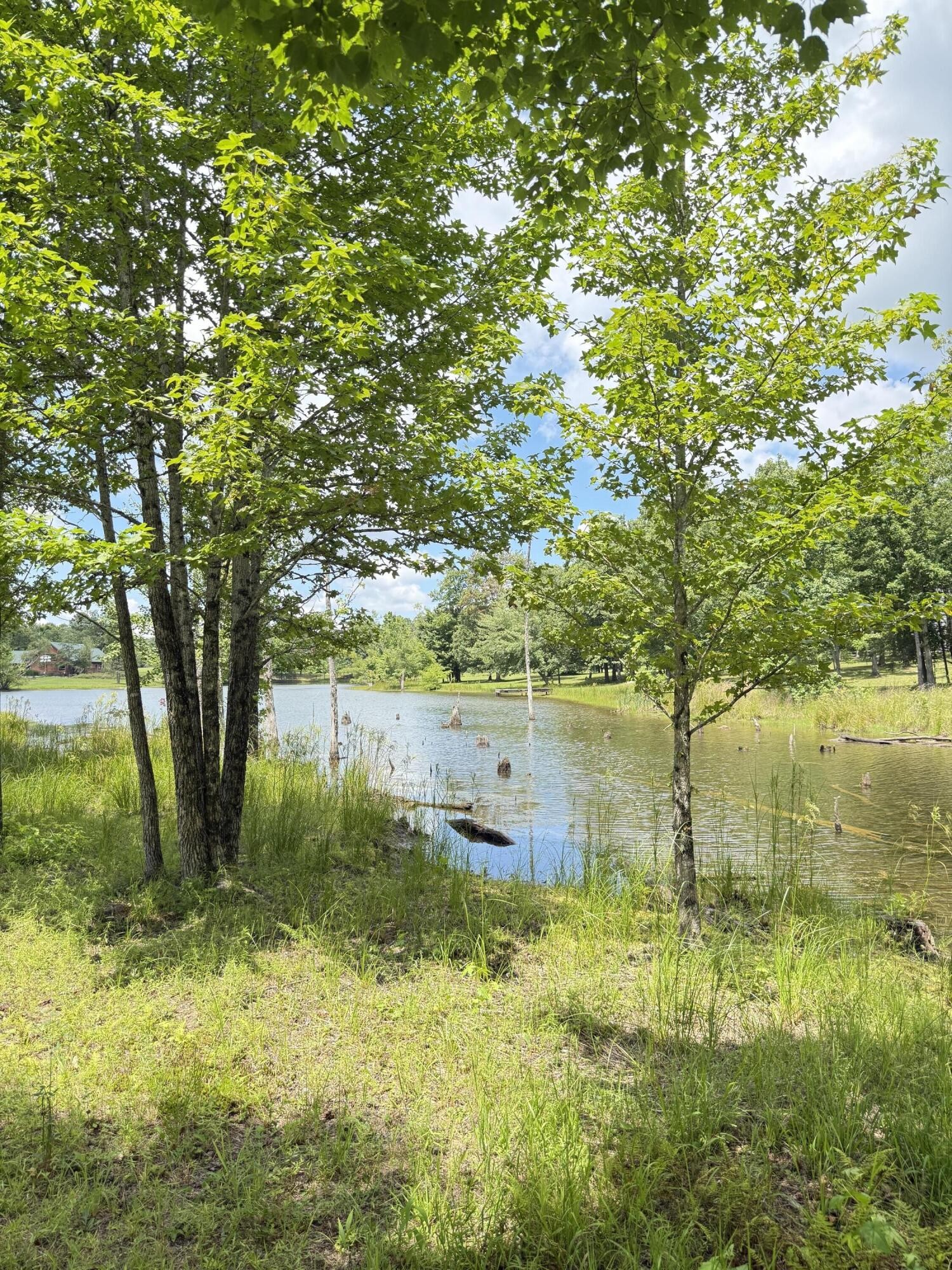 6 Greenfields Way, N Dunlap TN 37327