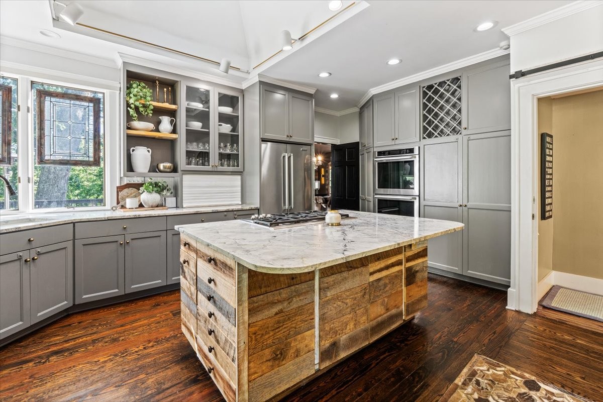 5400 Hillsboro Pike Nashville TN 37215