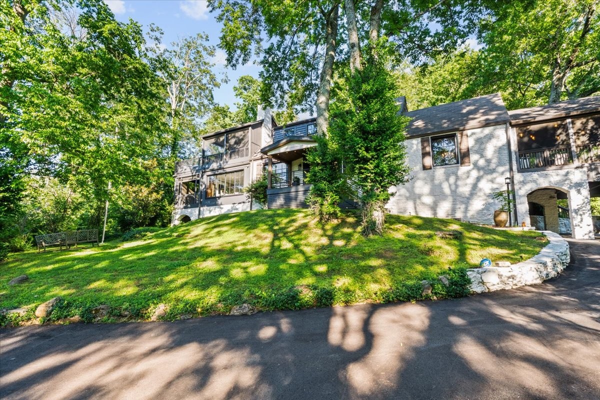 5400 Hillsboro Pike Nashville TN 37215