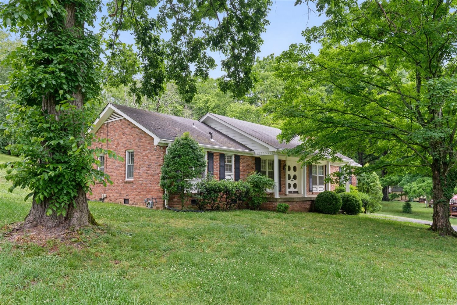 7970 Hooten Hows Road Nashville TN 37221